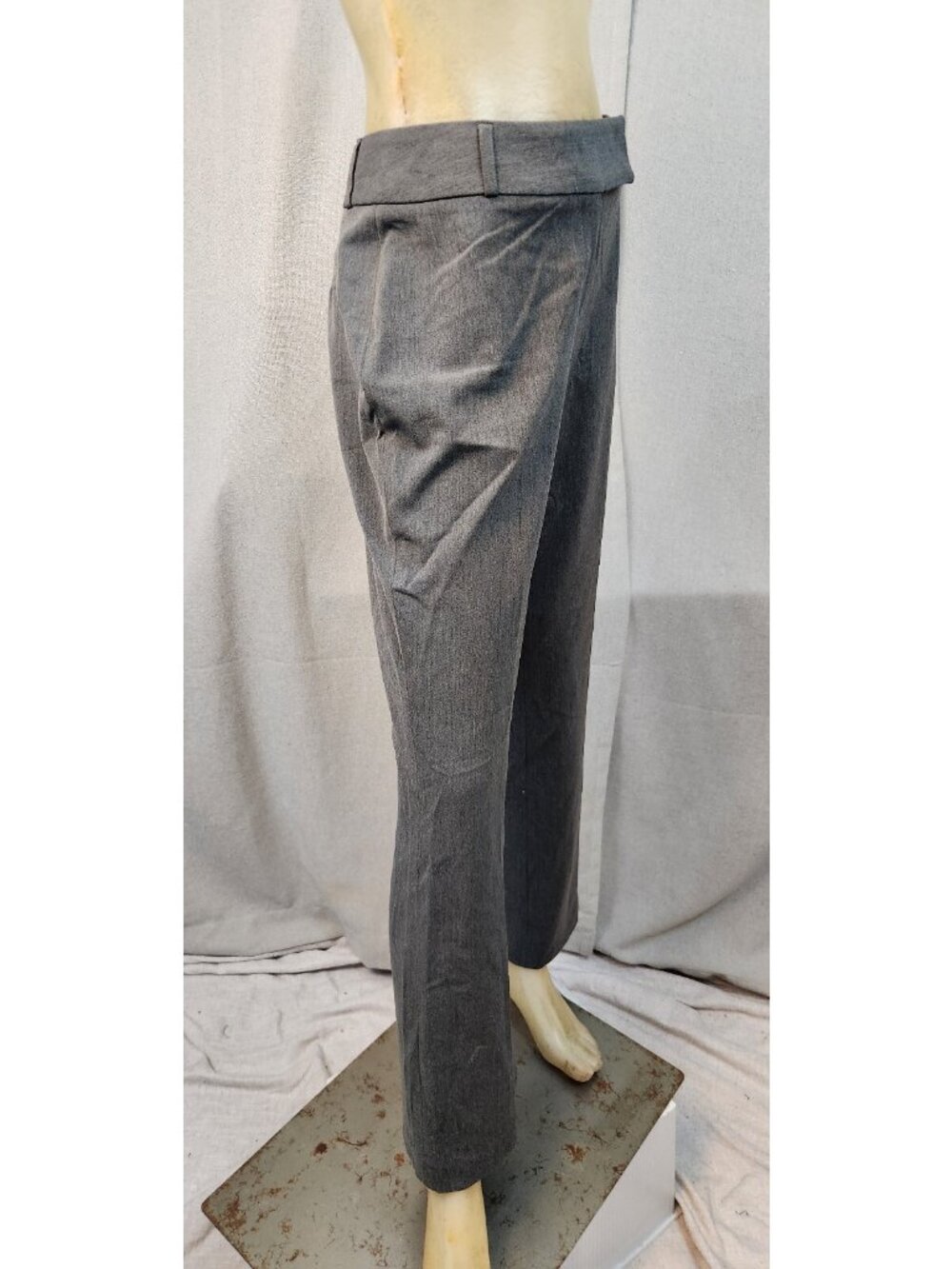 Petite Sophisticate Size 8 Solid Gray Flat Front Straight Leg Dress Pants USED - Picture 2 of 5